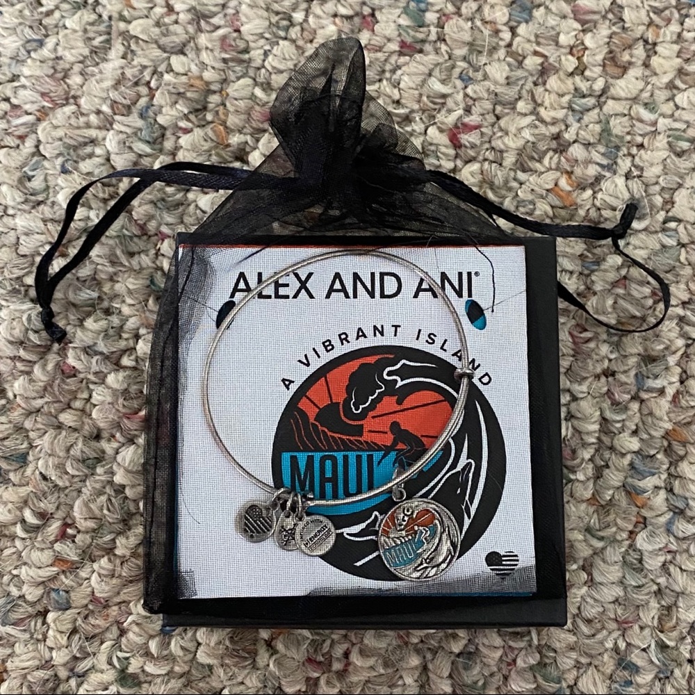 Alex and Ani Hawaii Exclusive Maui Bracelet - Picture 4 of 4